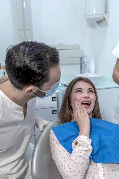 Best Broken or Cracked Tooth Emergency Dentist in Eaton, IN